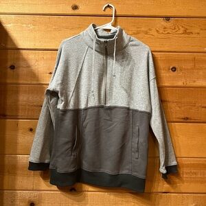 Two tone grey 3/4 zip up